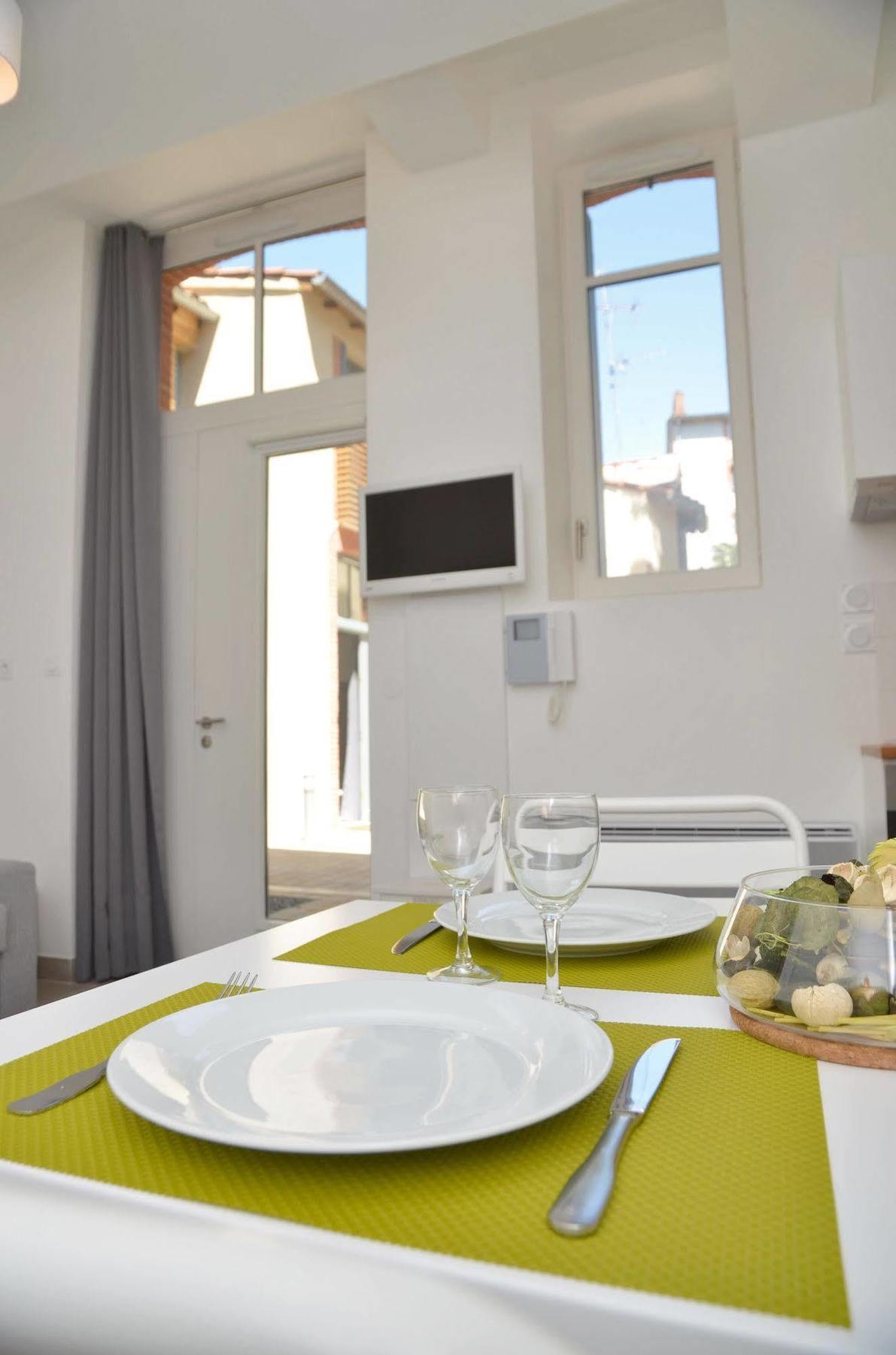 Le Clos Des Salins Toulouse Exteriör bild