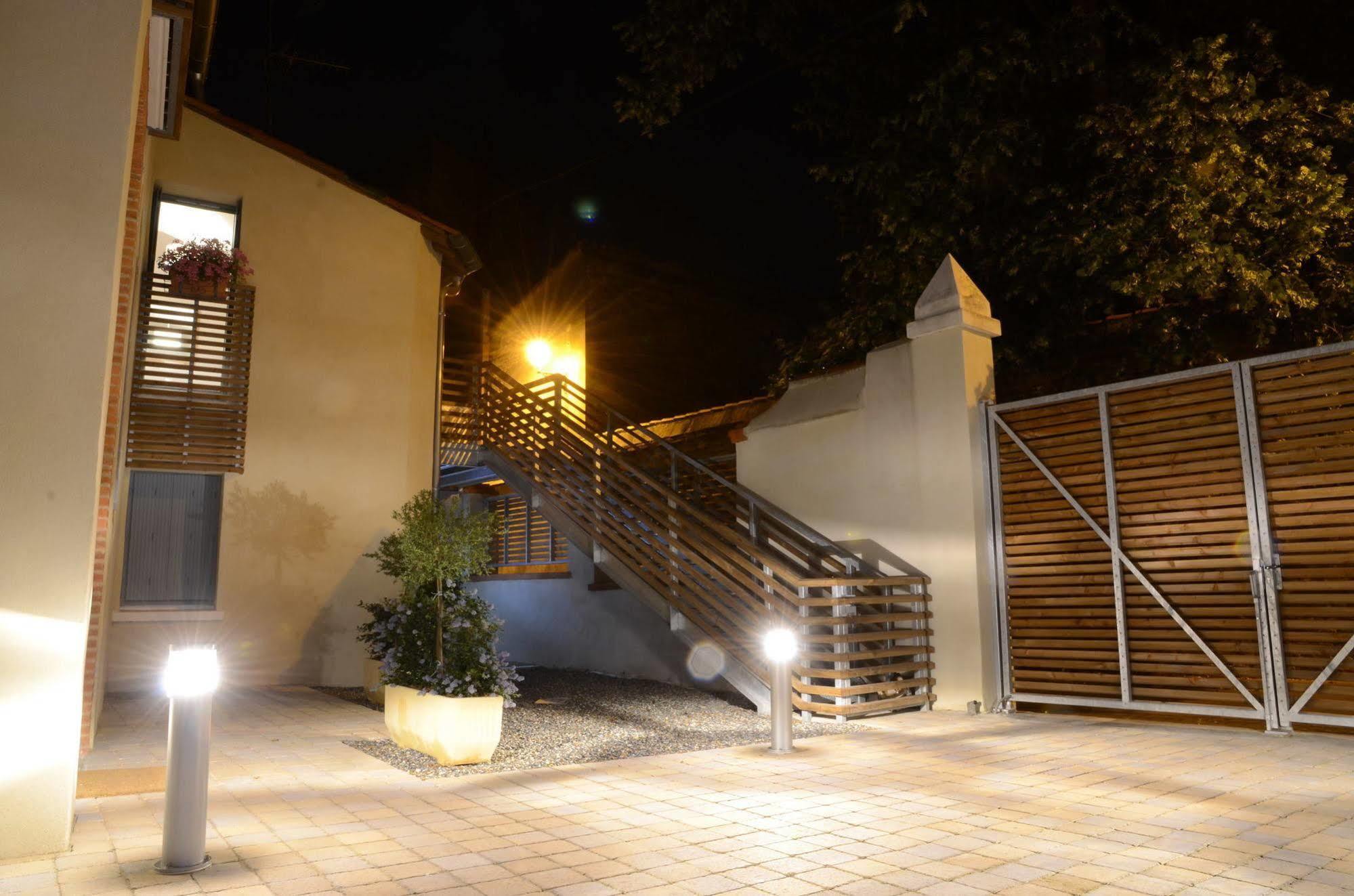 Le Clos Des Salins Toulouse Exteriör bild